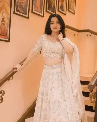 Escort Dhar Kalan